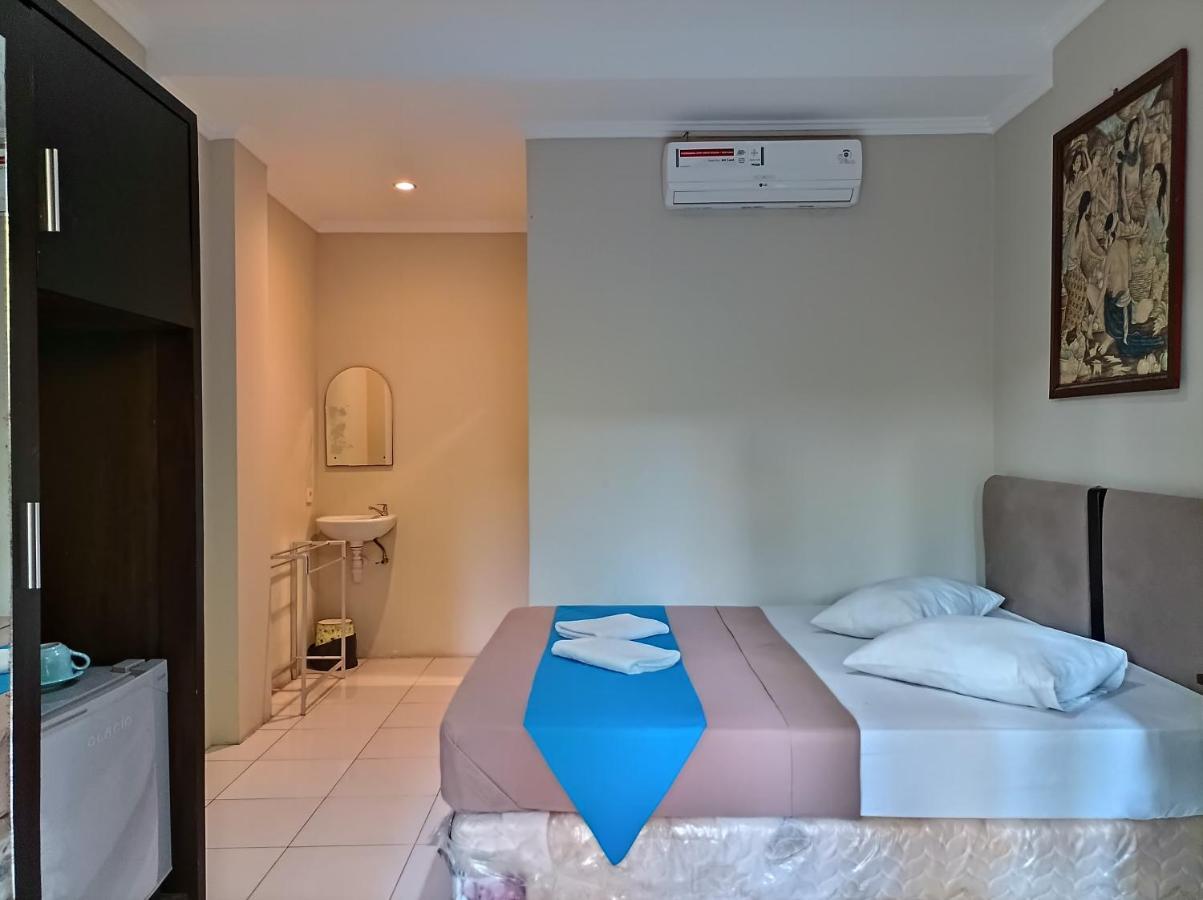 Sapta Petala Hotel Кута Екстериор снимка