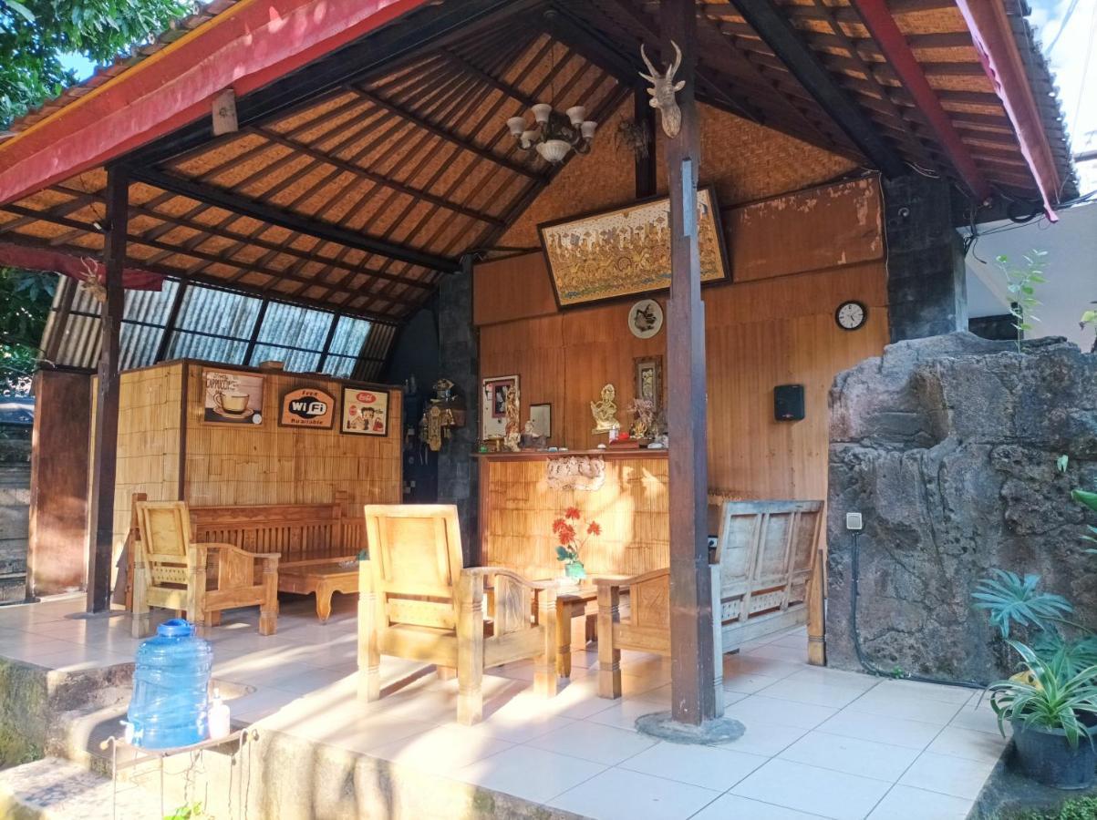 Sapta Petala Hotel Кута Екстериор снимка