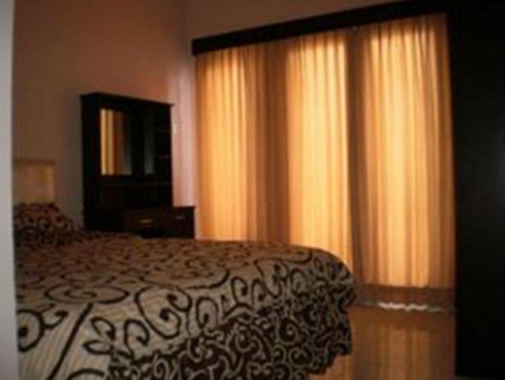 Sapta Petala Hotel Кута Екстериор снимка